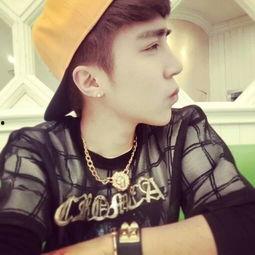 娱乐吃瓜网名男生霸气,娱乐吃瓜界的风云人物 第2张 娱乐吃瓜网名男生霸气,娱乐吃瓜界的风云人物 第2张