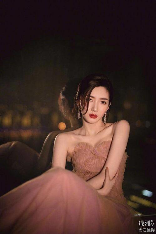 娱乐吃瓜江疏影,娱乐圈的瓜田，她如何成为焦点？  第3张